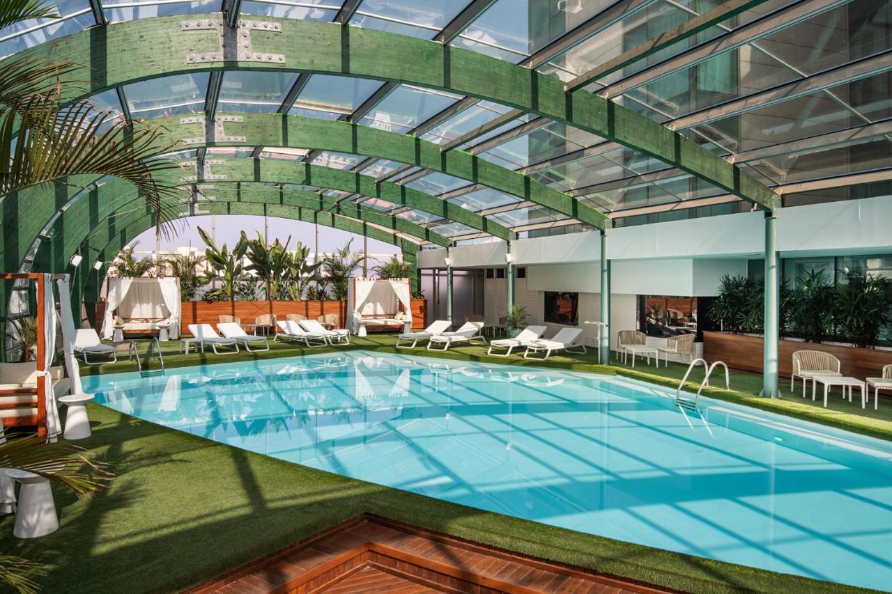 Arrecife Gran Hotel & Spa Exterior foto The pool at the Mandarin Oriental, Barcelona