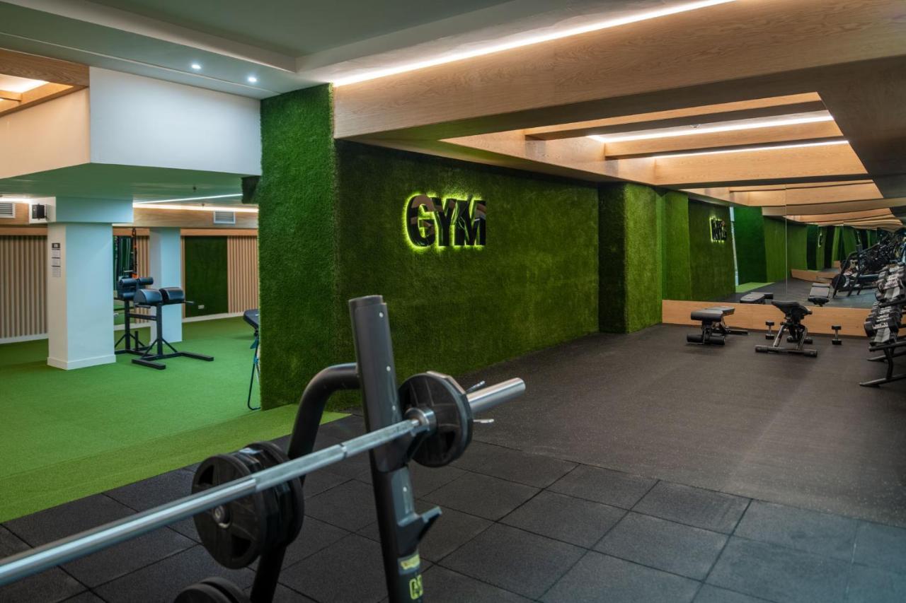 Arrecife Gran Hotel & Spa Exterior foto The gym at the hotel