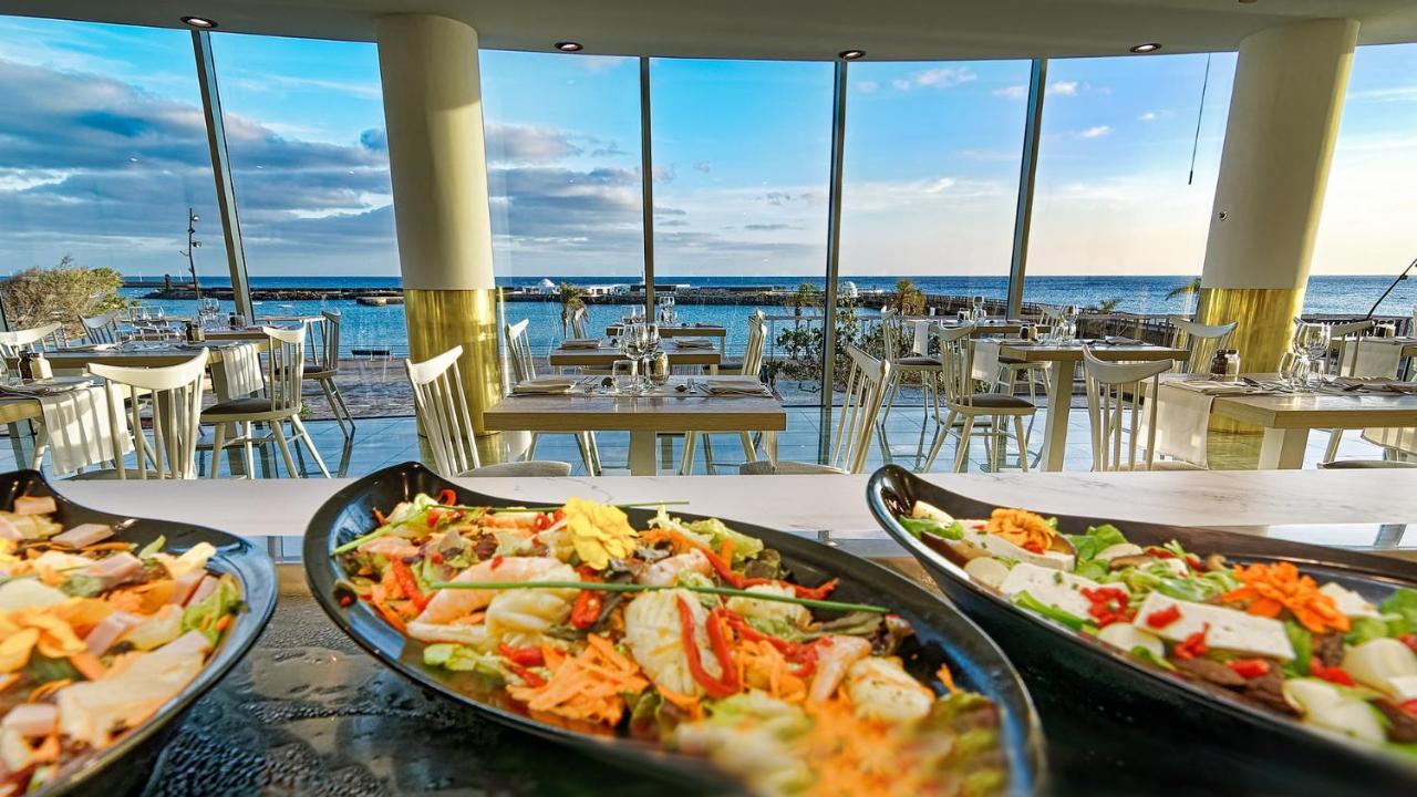 Arrecife Gran Hotel & Spa Exterior foto The restaurant