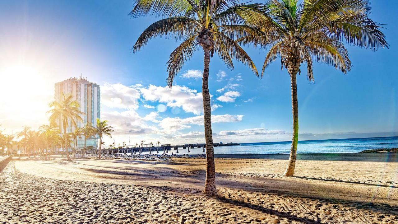 Arrecife Gran Hotel & Spa Exterior foto A beach in Hollywood, Florida